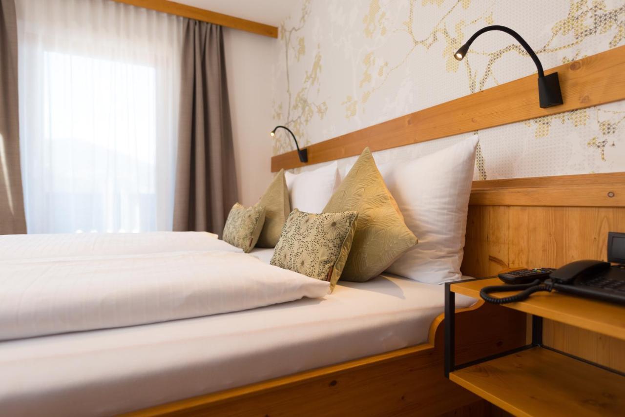 Hotel Vierjahreszeiten Φλαχάου Εξωτερικό φωτογραφία